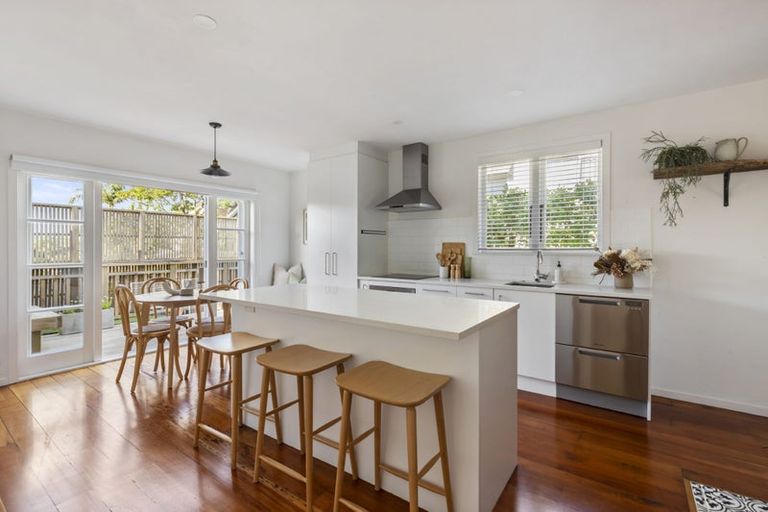 Photo of property in 1 Park Avenue, Birkenhead, Auckland, 0626