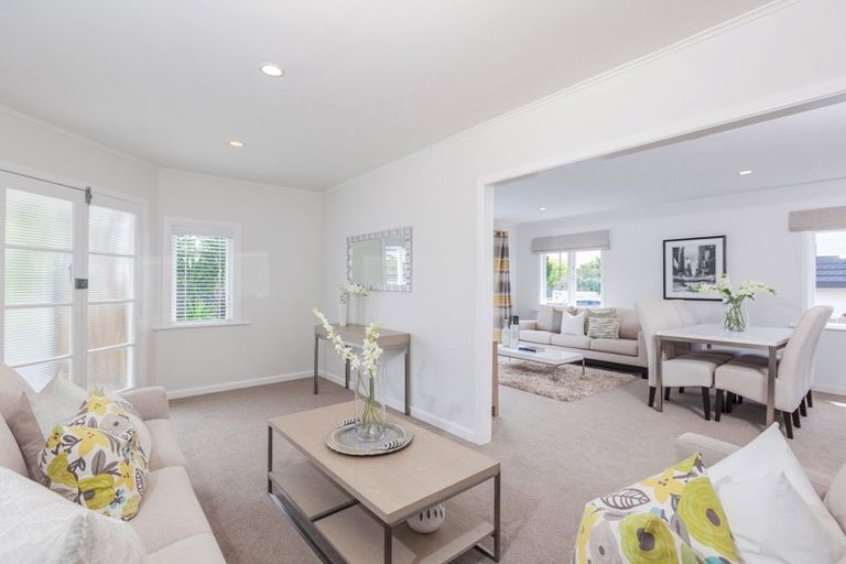 Photo of property in 1/30 Eastern Beach Road, Eastern Beach, Auckland, 2012