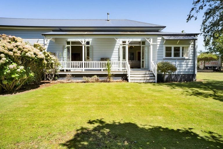 Photo of property in 76a Glover Road, Hawera, 4610