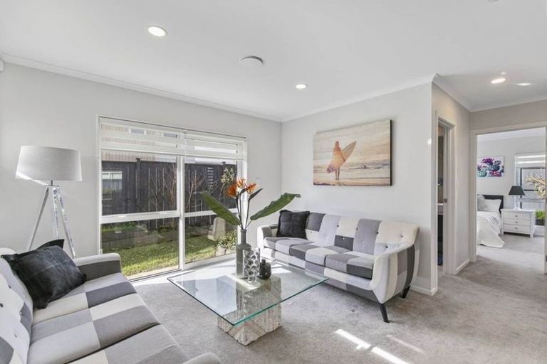 Photo of property in 7 Lees Cove, Karaka, Papakura, 2113