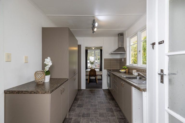 Photo of property in 17 Riwai Street, Paraparaumu, 5032