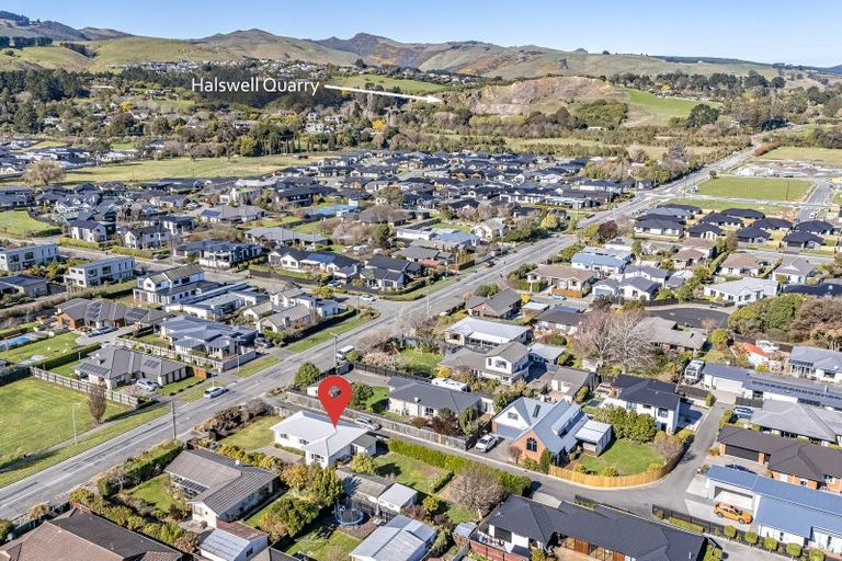 Photo of property in 68 Kennedys Bush Road, Halswell, Christchurch, 8025