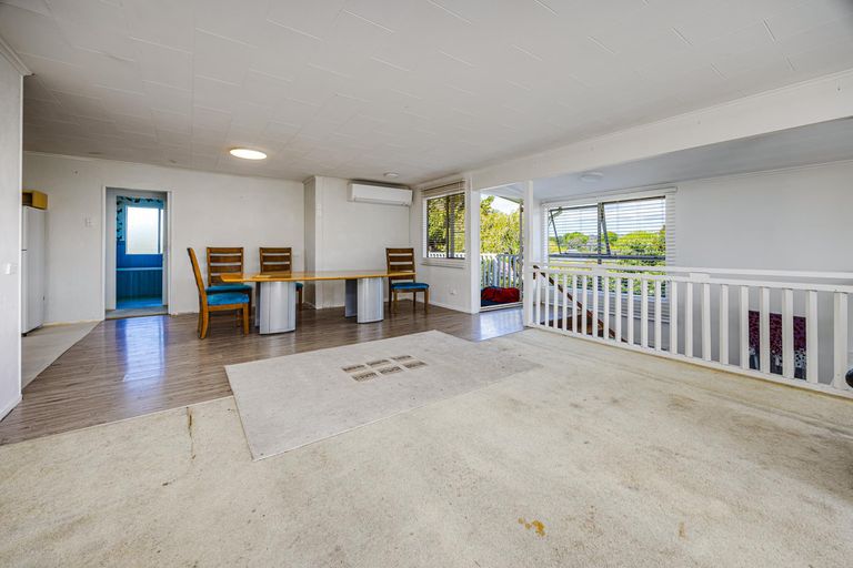 Photo of property in 20 Bexley Place, Pahurehure, Papakura, 2113