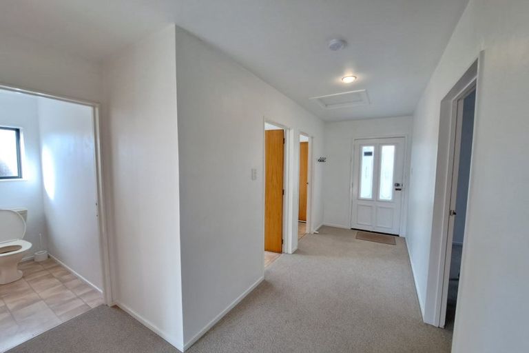 Photo of property in 15a Sanders Avenue, Westown, New Plymouth, 4310