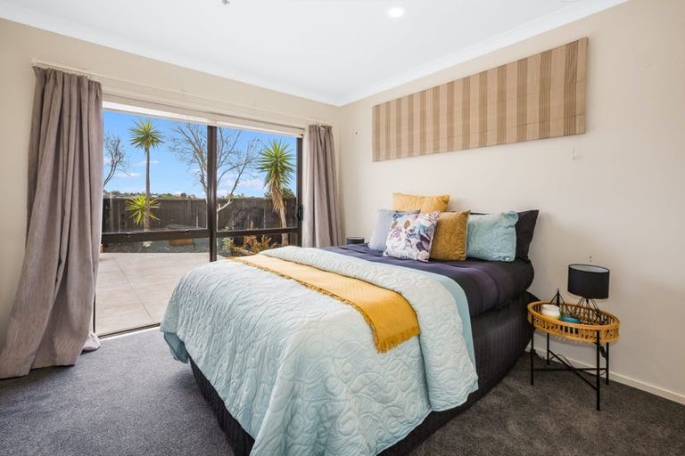 Photo of property in 96 Navigation Drive, Whitby, Porirua, 5024