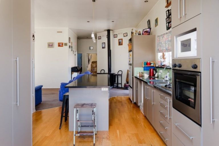 Photo of property in 34 Ormond Road, Whataupoko, Gisborne, 4010