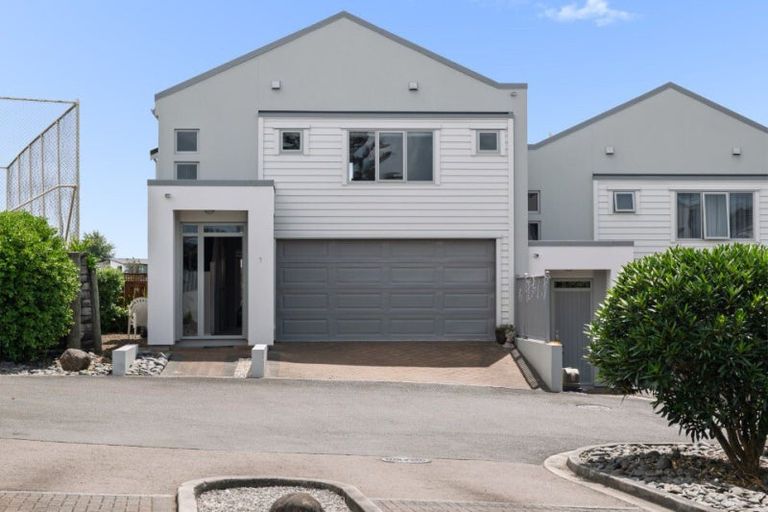 Photo of property in 1/19 Brodie Place, Bethlehem, Tauranga, 3110