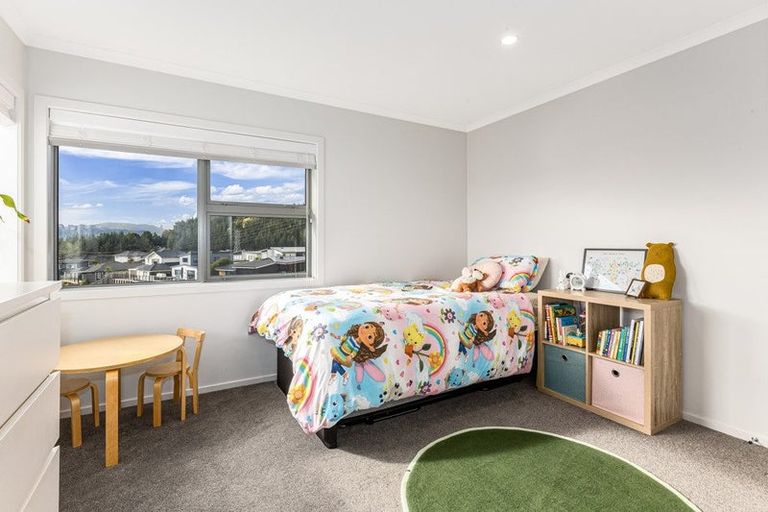 Photo of property in 174 Navigation Drive, Whitby, Porirua, 5024