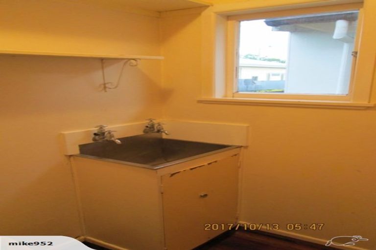 Photo of property in 710 Jervois Street, Mayfair, Hastings, 4122