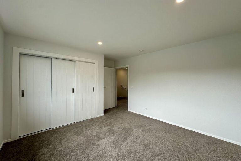 Photo of property in 17 Gibson Crescent, Naenae, Lower Hutt, 5011