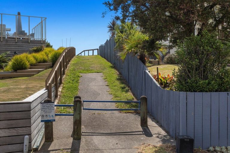 Photo of property in 14 Commodores Close, Coastlands, Whakatane, 3120