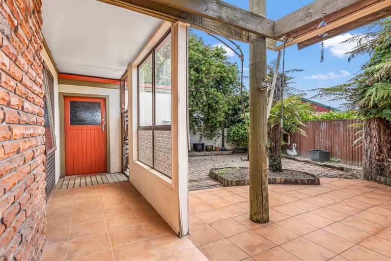 Photo of property in 807 Avenue Road East, Parkvale, Hastings, 4122