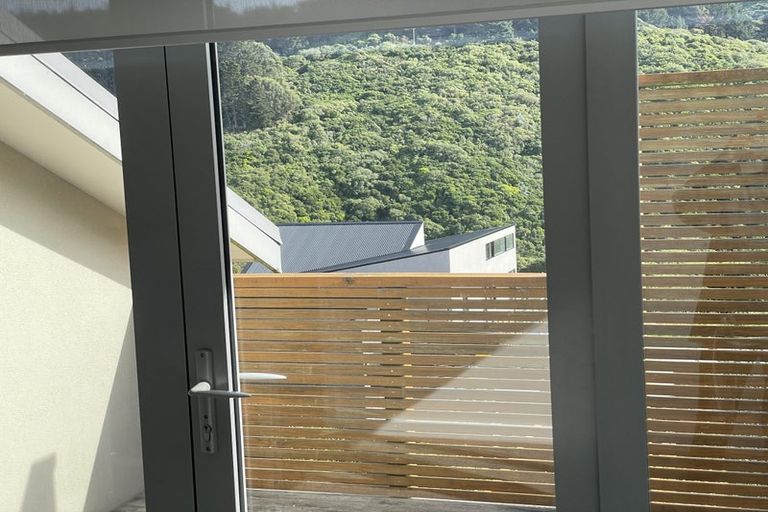 Photo of property in 39 Korokoro Road, Korokoro, Lower Hutt, 5012