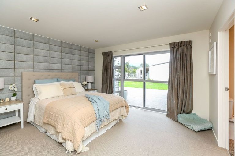 Photo of property in 1375 Carrington Road, Hurworth, New Plymouth, 4371