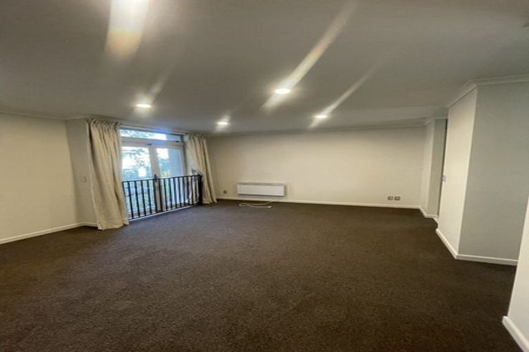 Photo of property in Marrakech Cafe, 32/305 Evans Bay Parade, Hataitai, Wellington, 6021