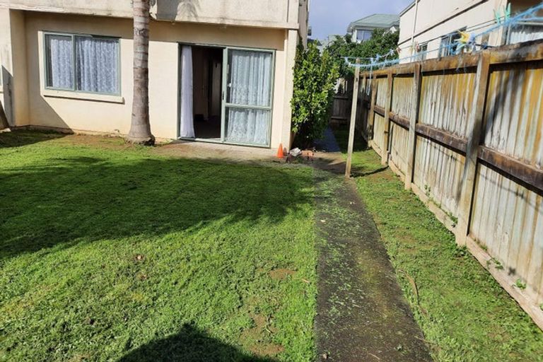 Photo of property in 130 Gadsby Road, Favona, Auckland, 2024