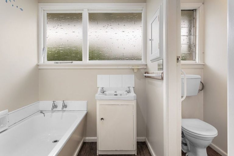 Photo of property in 50 Cullahill Street, Harewood, Christchurch, 8051