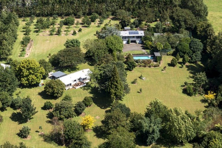 Photo of property in 52 Te Puke Highway, Kairua, Te Puke, 3187