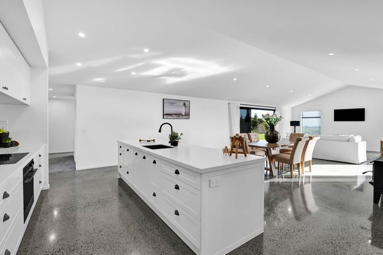 Photo of property in 110 Stockman Road, Tikorangi, Waitara, 4383