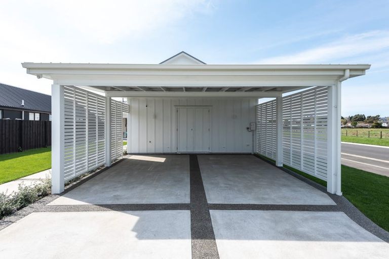 Photo of property in 17 El Patron Lane, Halswell, Christchurch, 8025