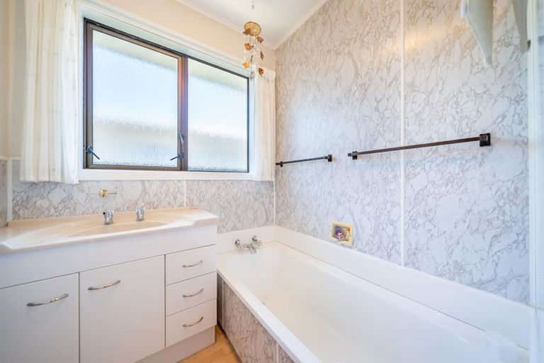 Photo of property in 73 Karamu Crescent, Wainuiomata, Lower Hutt, 5014