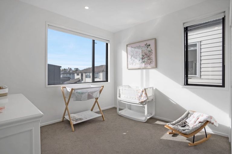 Photo of property in 1 Horomia Road, Karaka, Papakura, 2113