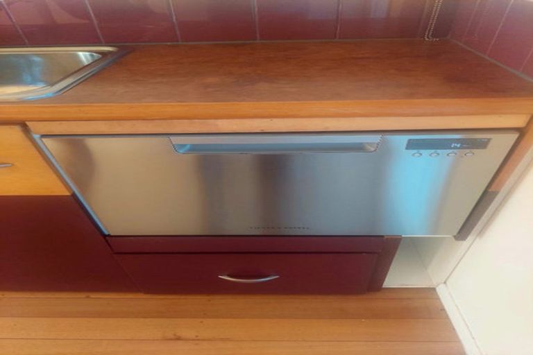 Photo of property in 127-129 Manly Street, Paraparaumu Beach, Paraparaumu, 5032