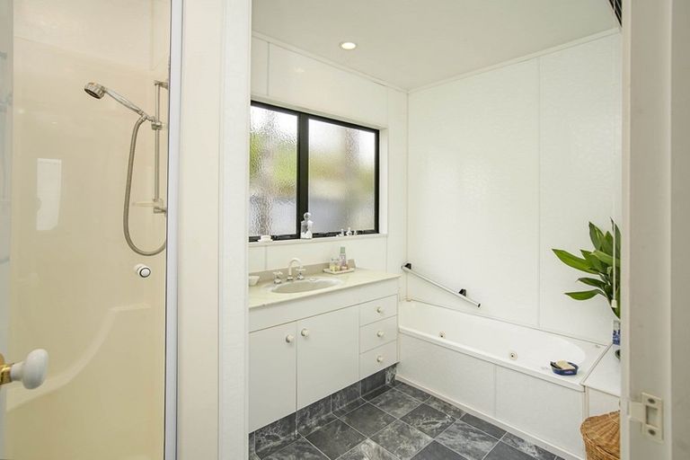 Photo of property in 168 Tasman Street, Nelson, 7010