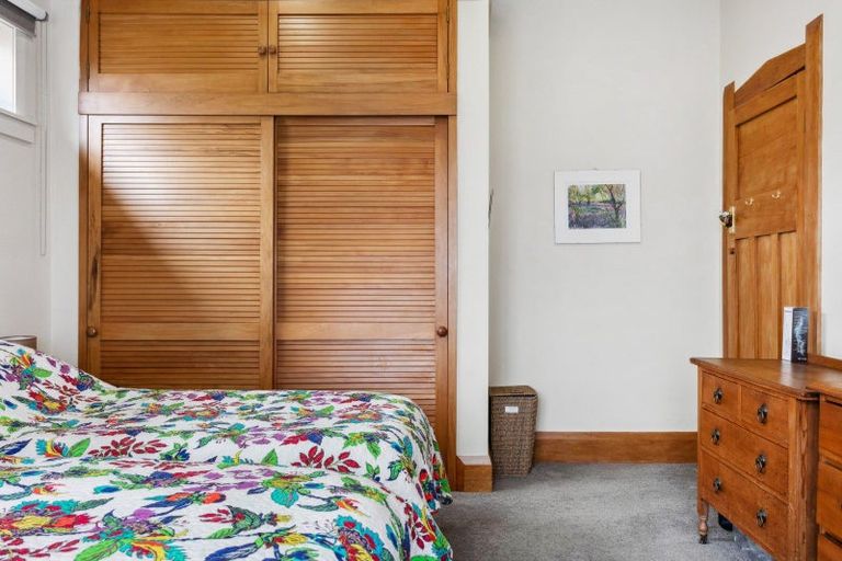 Photo of property in 9 Hinaki Street, Inner Kaiti, Gisborne, 4010