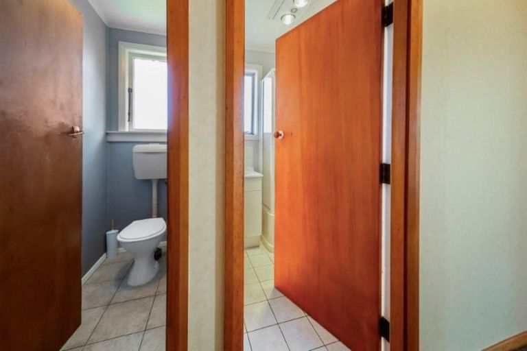 Photo of property in 53 Burns Street, Hawera, 4610