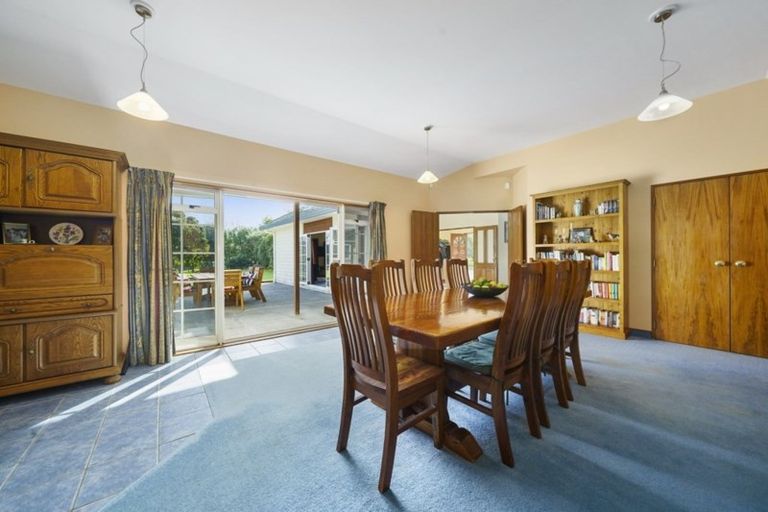 Photo of property in 6 Terrace Road, Reikorangi, Waikanae, 5391