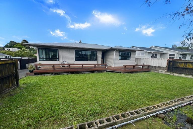 Photo of property in 48 Chartwell Avenue, Glenfield, Auckland, 0629