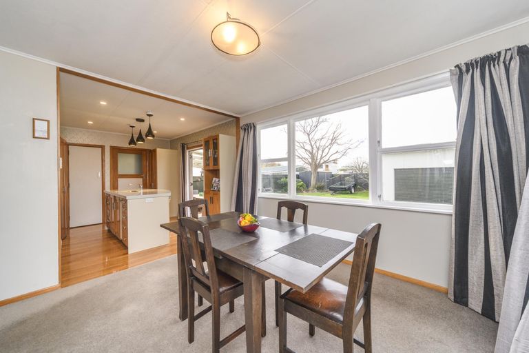 Photo of property in 76 Watershed Road, Bunnythorpe, Palmerston North, 4470