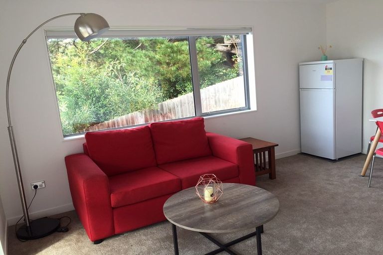 Photo of property in 104 Fairview Avenue, Fairview Heights, Auckland, 0632