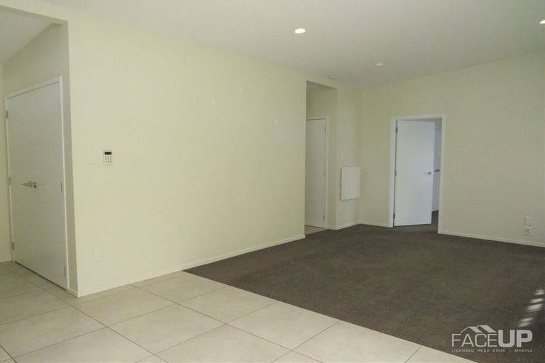 Photo of property in 10 Squadron Drive, Hobsonville, Auckland, 0616