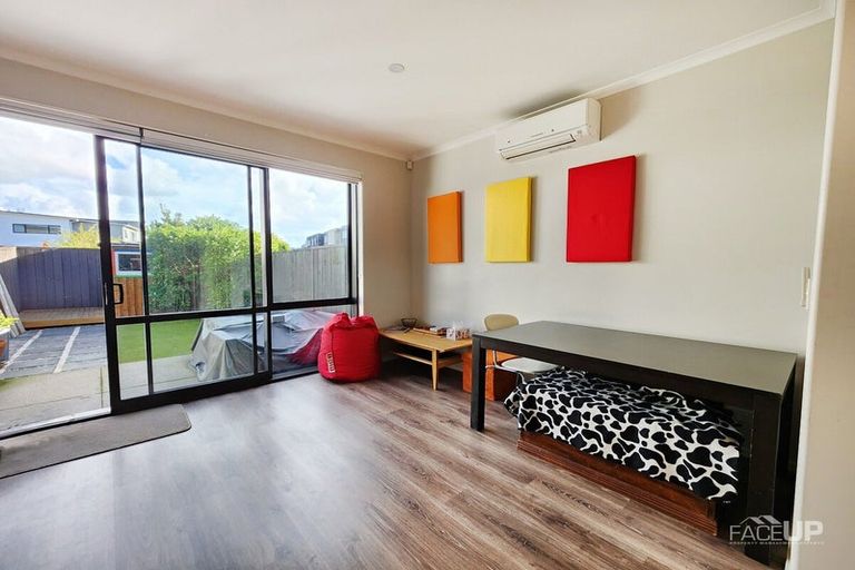 Photo of property in 5 Harakeke Road, Hobsonville, Auckland, 0616