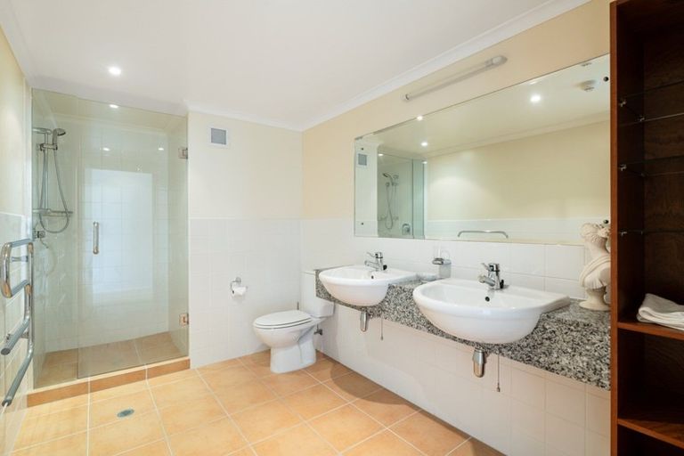 Photo of property in 308/178 Marine Parade, Mount Maunganui, 3116