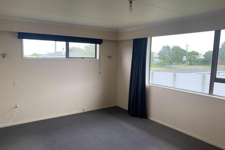 Photo of property in 34a Hood Street, Castlecliff, Whanganui, 4501