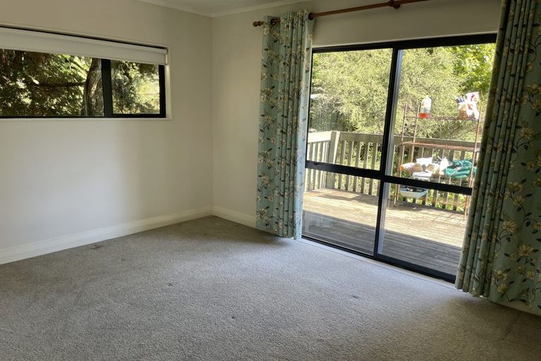 Photo of property in 36a Fairmount Road, Titirangi, Auckland, 0604