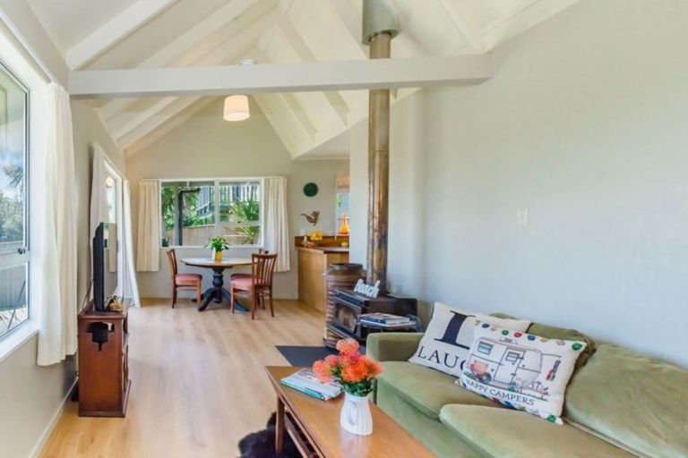 Photo of property in 56 Dixie Street, Te Horo Beach, Otaki, 5581