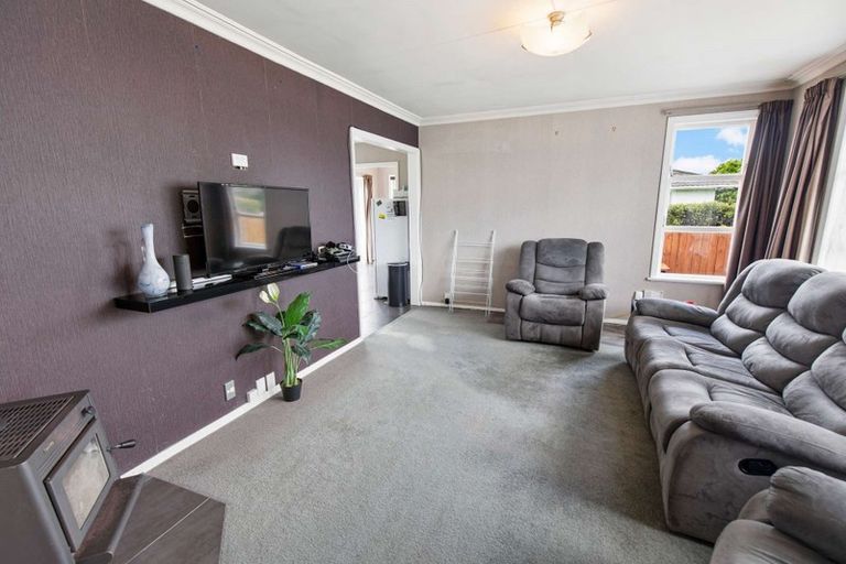 Photo of property in 41 Duke Street, Levin, 5510