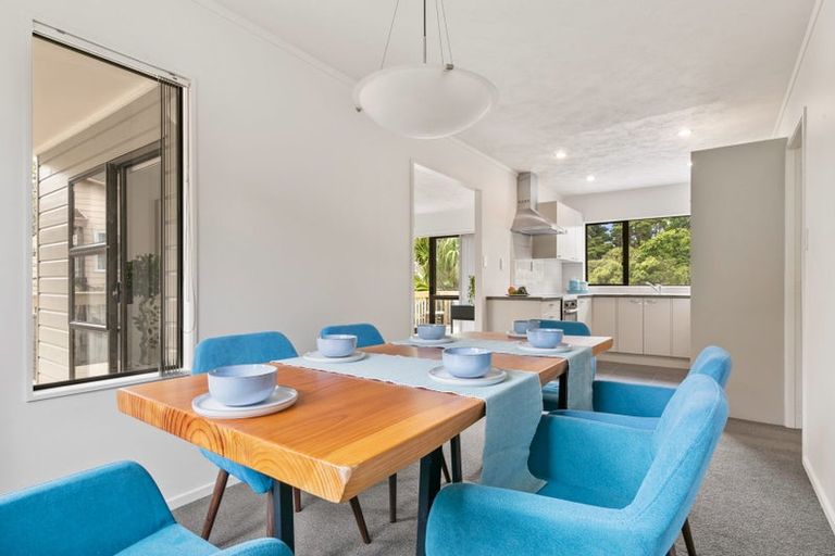 Photo of property in 45 Vintage Drive, Henderson, Auckland, 0612