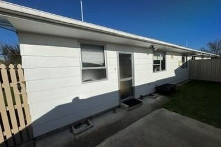 Photo of property in 3/9 Lyttelton Crescent, Tamatea, Napier, 4112