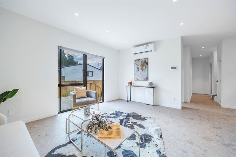 Photo of property in 40e Evelyn Place, Hillcrest, Auckland, 0627