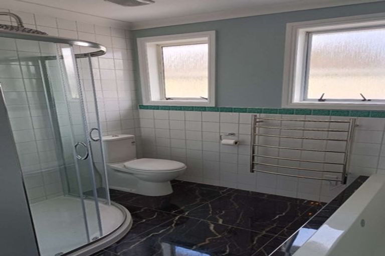 Photo of property in 35 Ruahine Street, Trentham, Upper Hutt, 5018