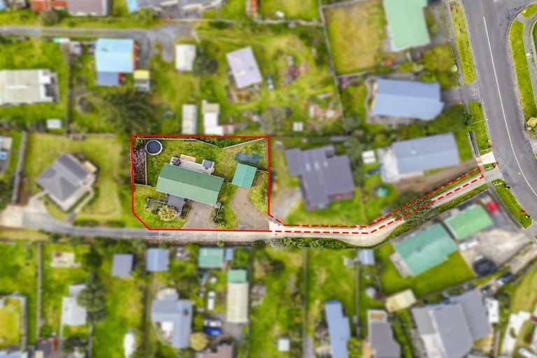 Photo of property in 16b Karaka Street, Otaki Beach, Otaki, 5512