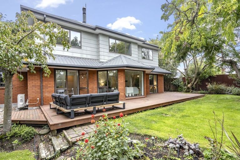 Photo of property in 14 Bush Street, Rangiora, 7400