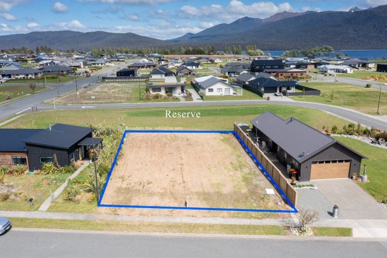 Photo of property in 33 Takitimu Avenue, Te Anau, 9600