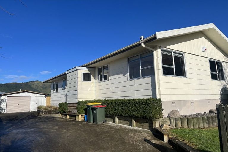 Photo of property in 14 Sunline Place, Ngongotaha, Rotorua, 3010