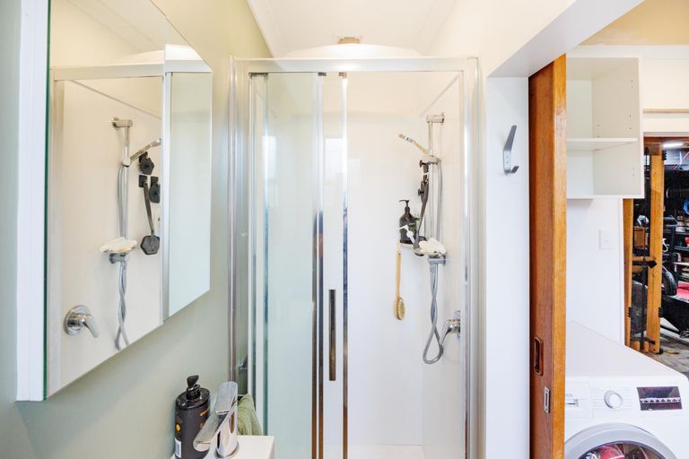 Photo of property in 10 Westhaven Grove, Takaro, Palmerston North, 4412